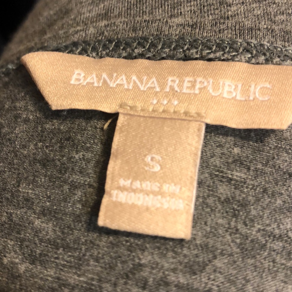 Banana Republic gray quarter sleeve top SZ small - Picture 3 of 3